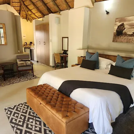 Tambuti Lodge Pilanesberg Exterior photo