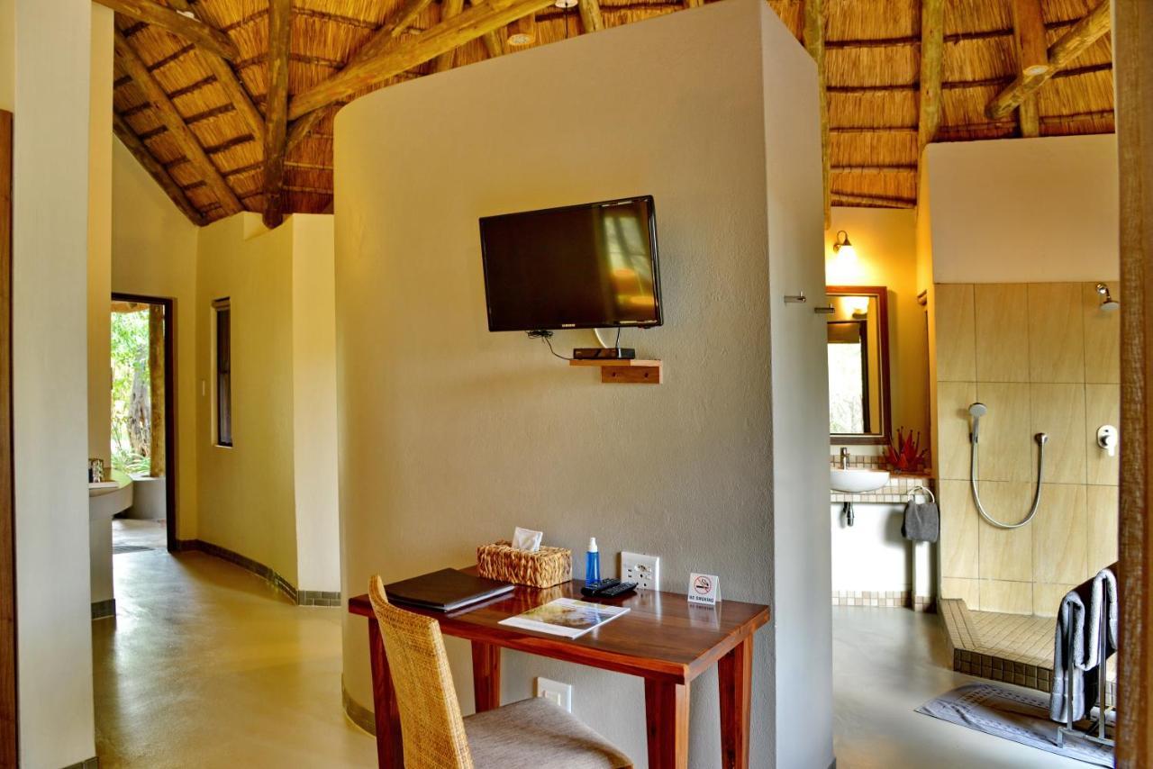 Tambuti * Pilanesberg